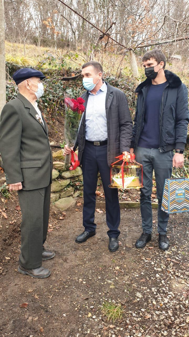 Свой 100-летний юбилей отметил житель Архипо-Осиповки